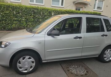 Mazda 2 109.603 km 2.200 &euro; Hannover 30179