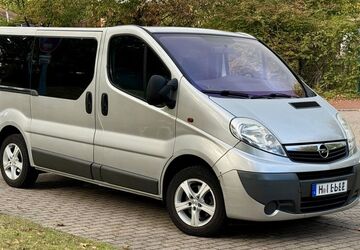 Opel Vivaro 180.000 km 8.490 &euro; Hannover 30539