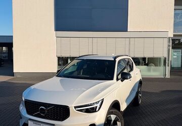 Volvo XC40 15.600 km 33.900 &euro; Hannover 30179