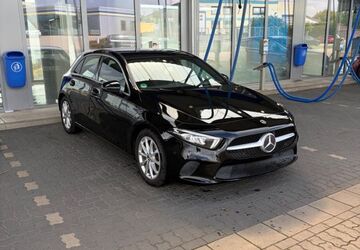 Mercedes-Benz A 180 93.000 km 18.000 &euro; Barsinghausen 30890