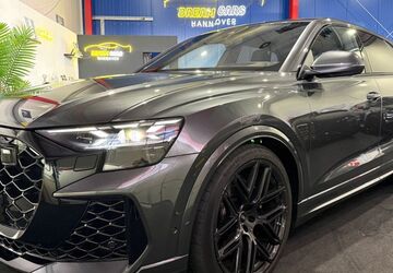 Audi RSQ8 20.000 km 124.980 &euro; Garbsen 30827