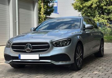 Mercedes-Benz E 300 66.000 km 30.490 &euro; Rodenberg 31552