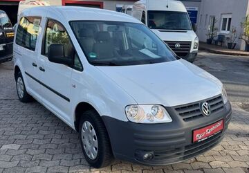 VW Caddy 106.210 km 4.990 &euro; Langenhagen 30853
