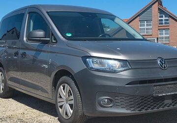 VW Caddy 334.256 km 10.900 &euro; Garbsen 30827