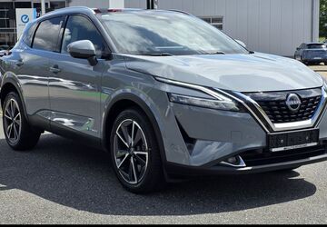 Nissan Qashqai 10.000 km 32.790 &euro; Garbsen 30826