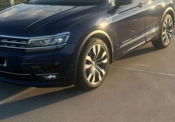 VW Tiguan 129.000 km 22.900 &euro; Garbsen 30827