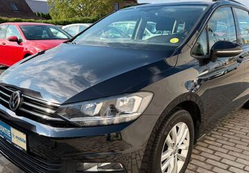 VW Touran 208.000 km 8.900 &euro; Garbsen 30827