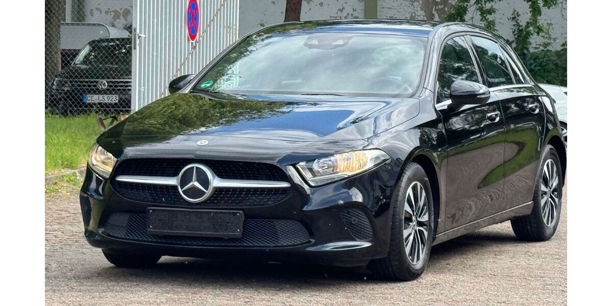 Mercedes-Benz A 180 193.000 km 13.490 &euro; Langenhagen 30855