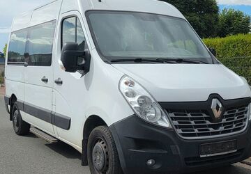 Renault Master 269.256 km 8.910 &euro; Garbsen 30827
