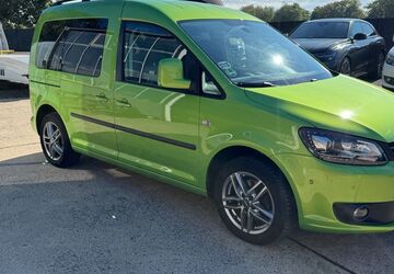 VW Caddy 117.082 km 13.300 &euro; Hannover 30629