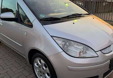 Mitsubishi Colt 167.000 km 1.590 &euro; Hannover 30179