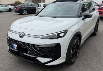 VW T-Roc 2.500 km 41.300 &euro; Garbsen / Hannover 30823