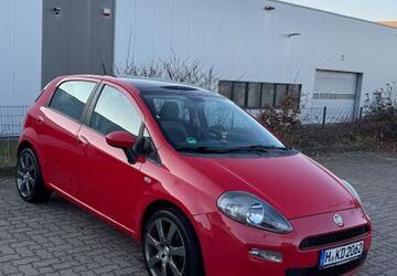Fiat Punto 87.000 km 3.240 &euro; Garbsen 30823